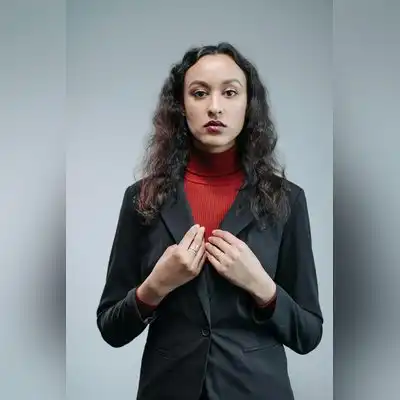 阎睿杏